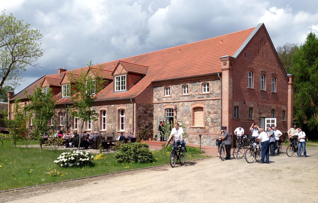 Hotel Am Schloss Wolfshagen Wolfshagen  Exteriör bild